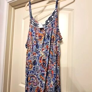 AVENUE nwt camisole tank, 30/32, cute new top